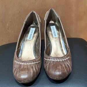 Steve Madden Brown Pleated Women's Heels